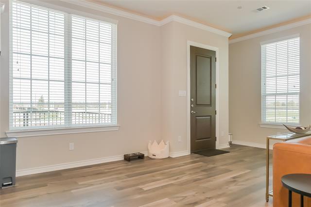 Building Photo - 2429 Carril Al Lago Dr