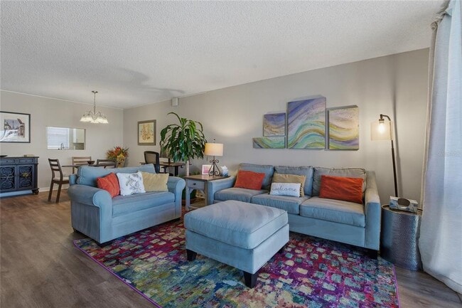 Building Photo - 7540 Bay Island Dr S