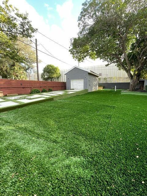 Building Photo - 1416 SW 33rd Ct