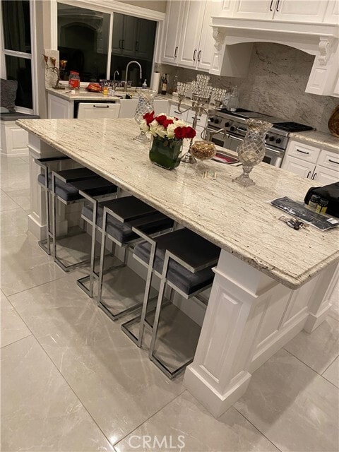 Building Photo - 1933 N Canyon Park Cir