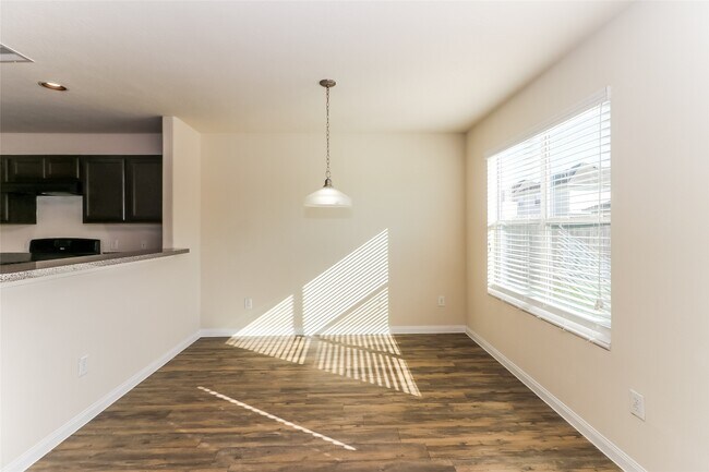 Building Photo - 2427 Lago Mirado Wy