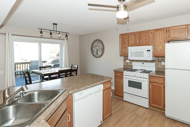 Building Photo - 1272 Silk Oak Ln