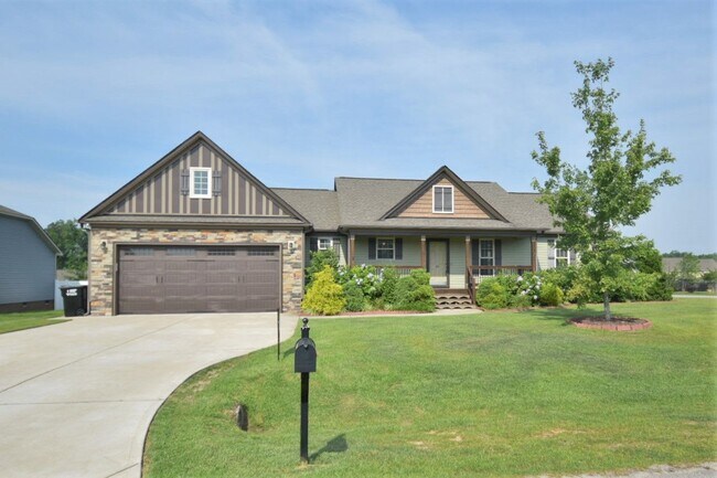 Primary Photo - 55 Imperial Dr