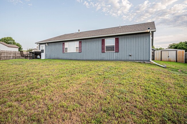Building Photo - Please View 3D Virtual Walk-Through Before Scheduling a Showing