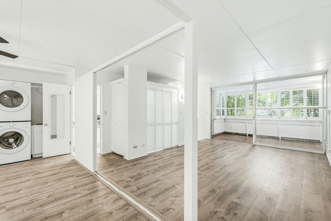 Building Photo - 3055 Pualei Cir