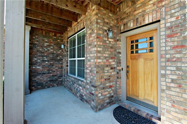 Building Photo - 11125 Old Quarry Rd