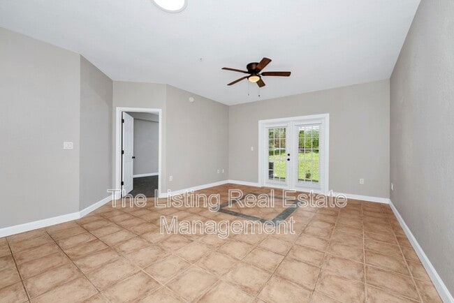 Building Photo - 7503 Atlantis Way