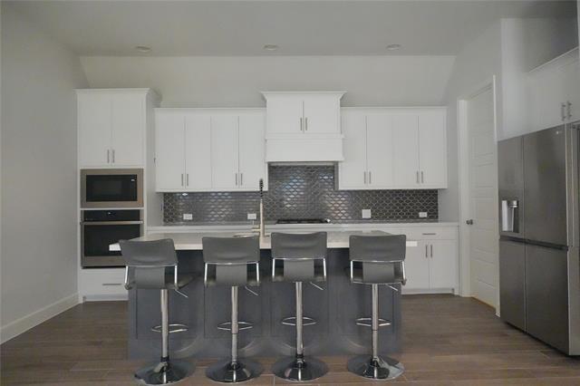 Building Photo - 4115 Hudson St