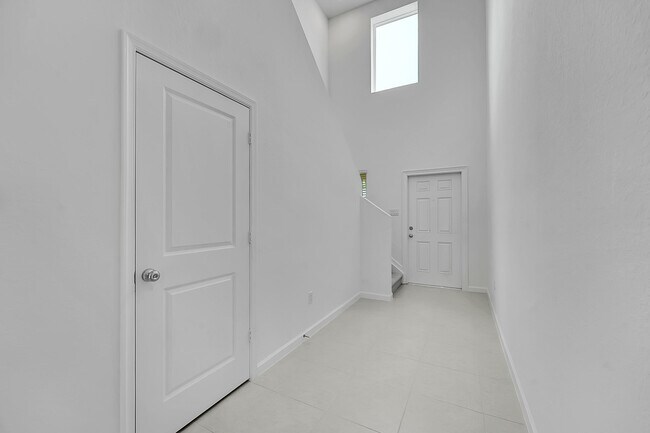 Building Photo - 1012 Bent Creek Dr