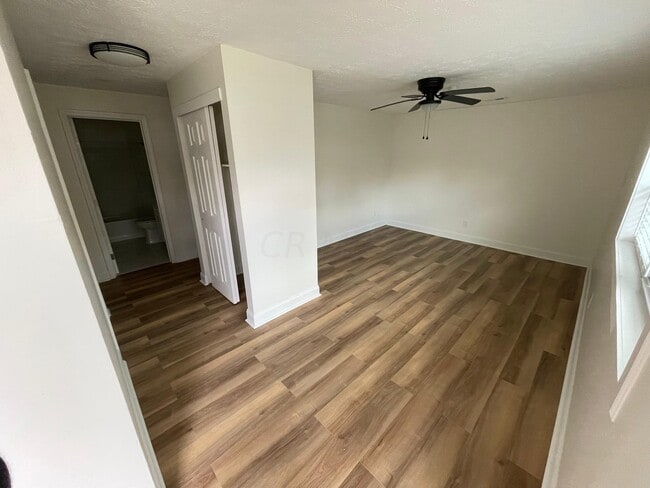 Building Photo - 1855 Tanis Dr