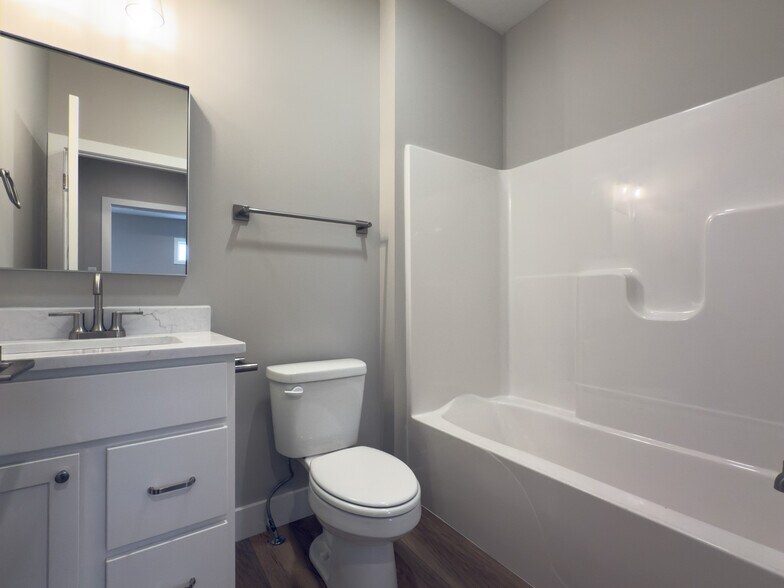 Building Photo - 3101 Palmer Dr