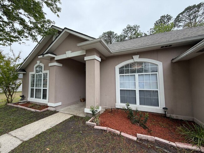 Building Photo - 401 Wild Grape Dr