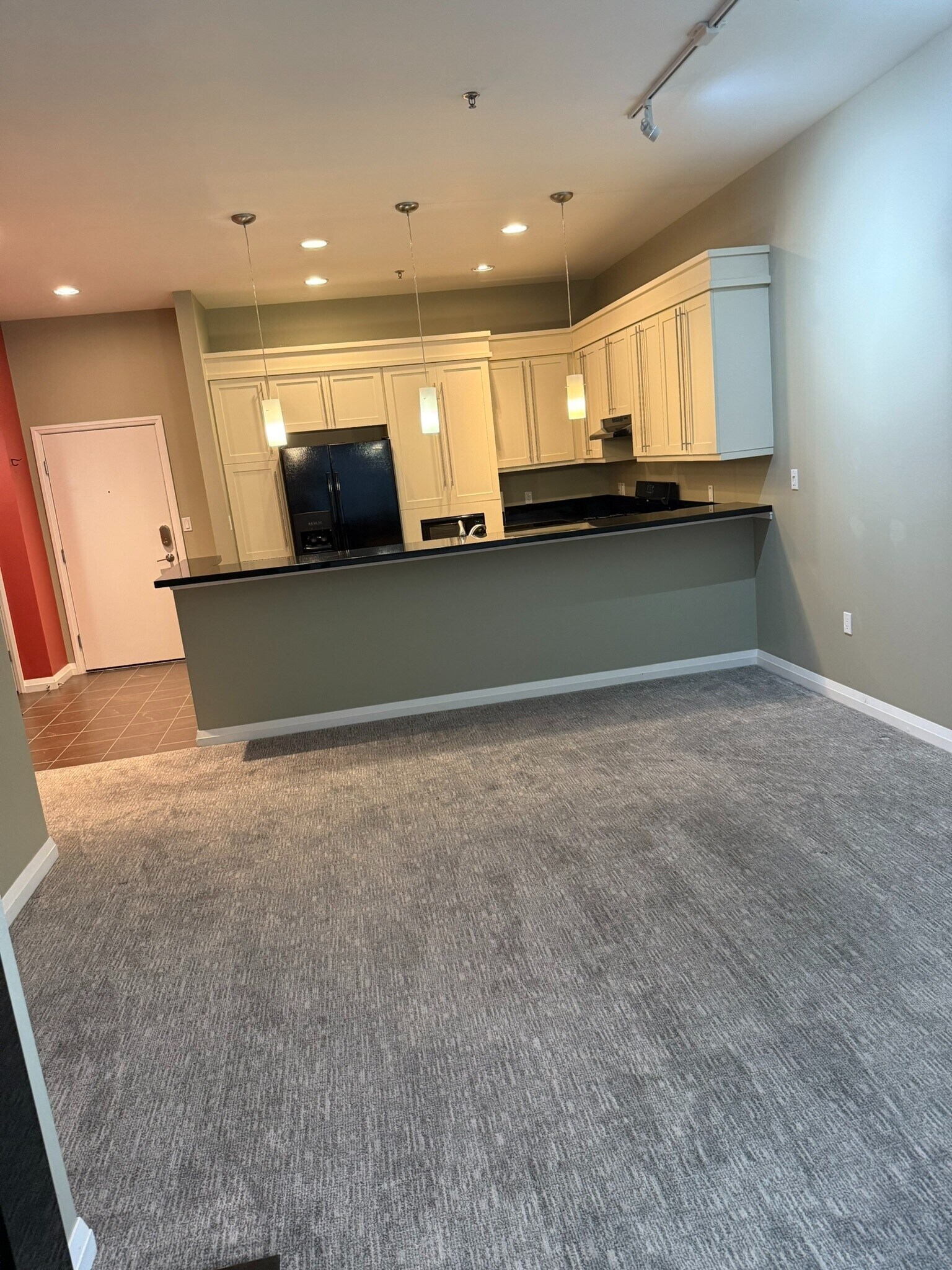 Building Photo - 350 S 200 E