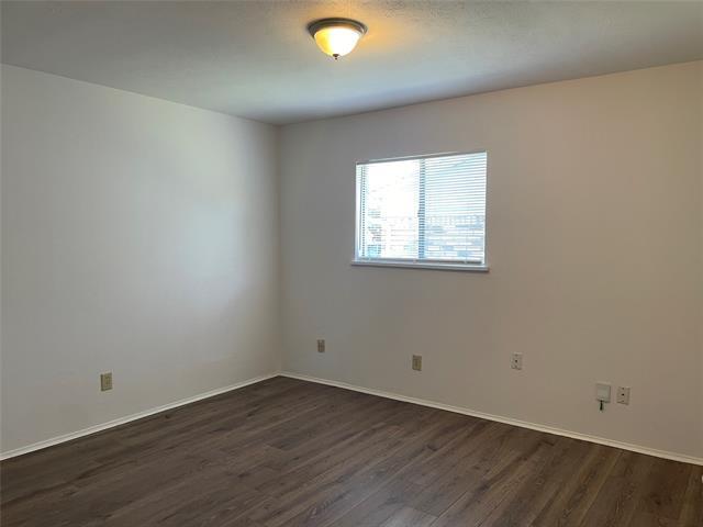 Building Photo - 7533 Parkwood Ln