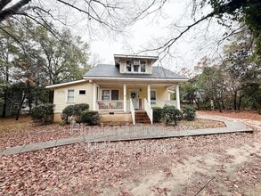 Building Photo - 3410 Hill St