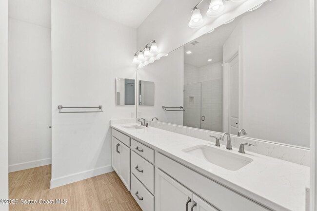 Building Photo - 3168 Avalonia Dr