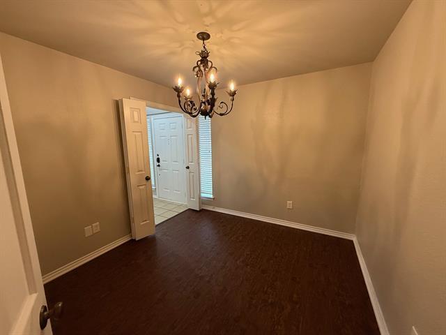 Building Photo - 318 Shade tree St