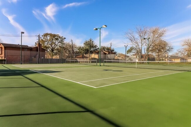 Building Photo - 16706 Quail Meadow Dr