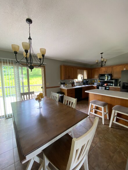 Building Photo - 2953 Marcella Dr