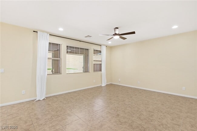Building Photo - 11435 Castor St