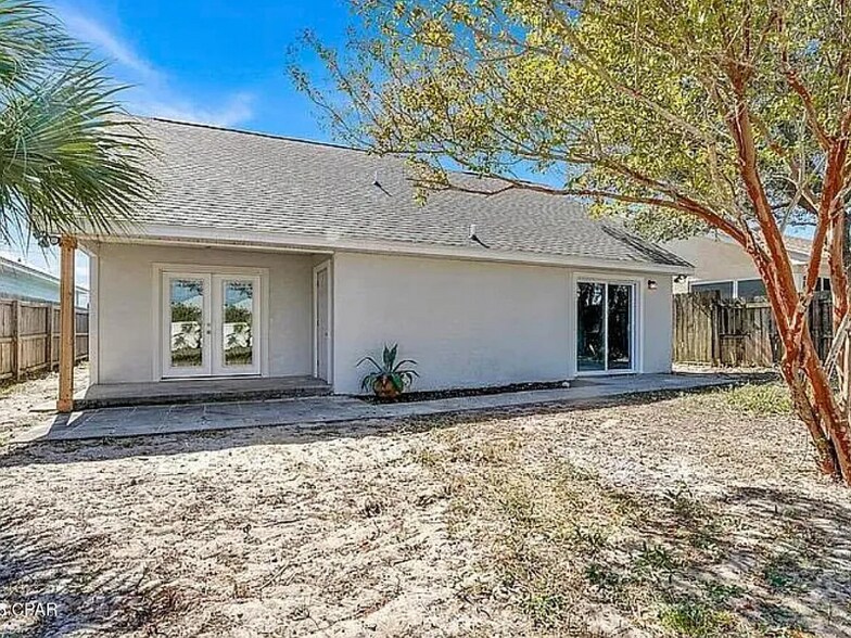 Building Photo - 104 Oleander Cir