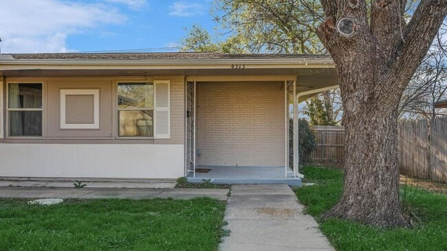Building Photo - 4313 Bonnie Dr