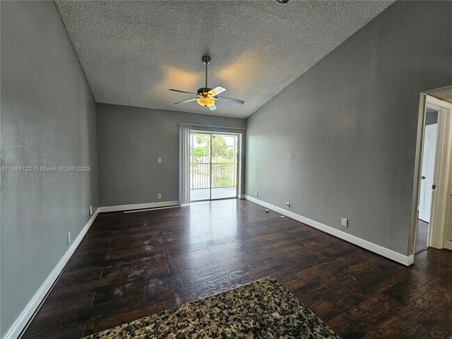 Building Photo - 5686 Rock Island Rd