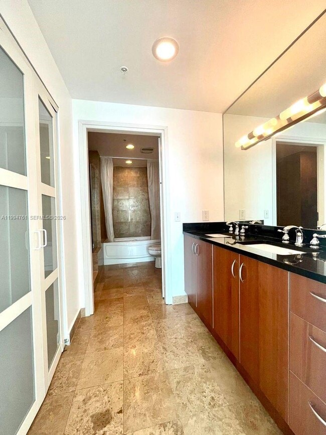 Building Photo - 300 S Biscayne Blvd