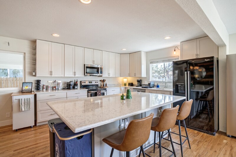 Building Photo - 10490 W Dakota Ave