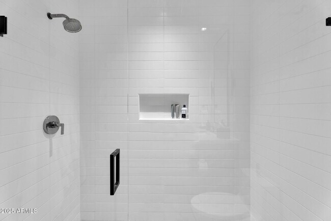 Building Photo - 6321 E Phoenician Blvd