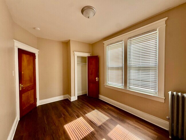 Building Photo - 7 Obrien Ct