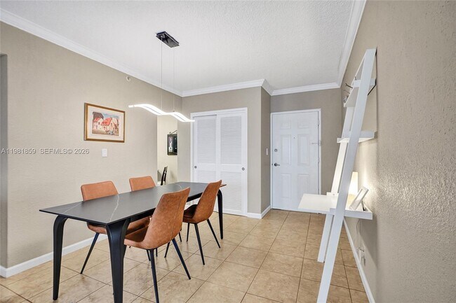 Building Photo - 2501 S Ocean Dr