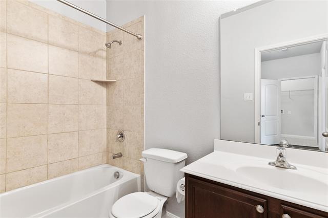 Building Photo - 6041 Spring Ranch Dr