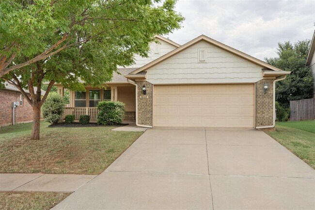 Building Photo - 2809 NW 186th Terrace