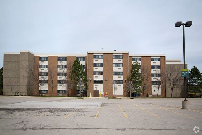 Building Photo - Cedar Center Apartments