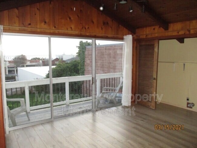 Building Photo - 650 Hawthorne St