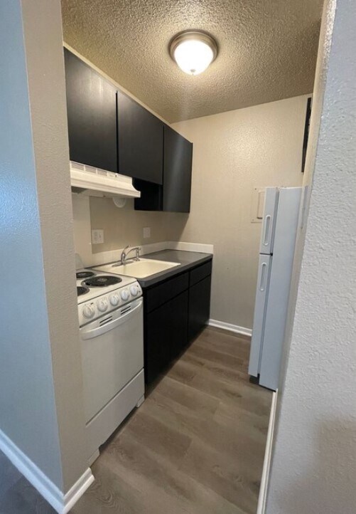 Building Photo - 1313 21st St