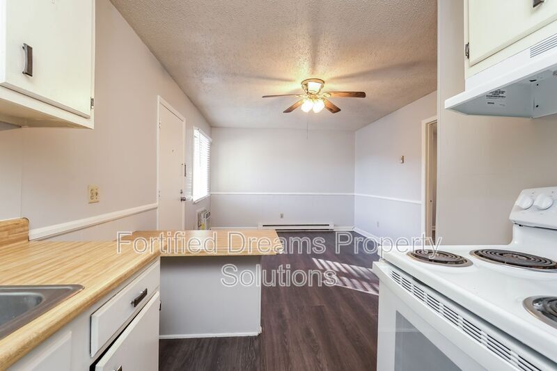 Building Photo - 4368 Ogburn Ave