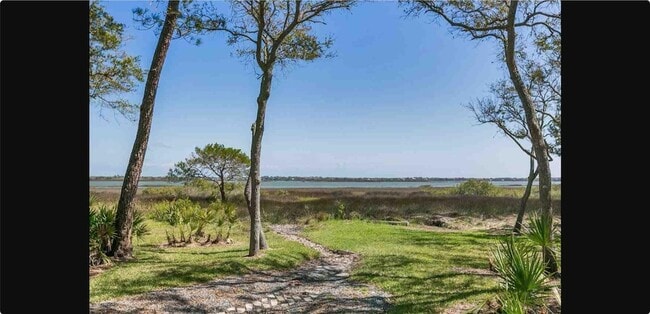 Building Photo - 8 Alcira Ct