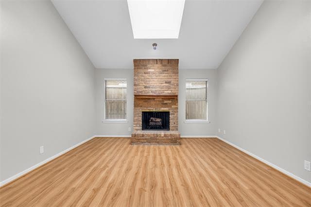 Building Photo - 6352 Lakeshore Dr