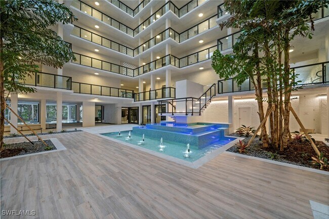 Building Photo - 4031 Gulf Shore Blvd N