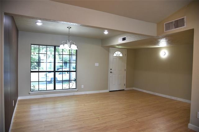 Building Photo - 2833 Miller Pl