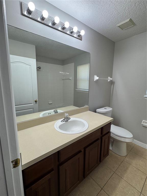 Building Photo - 559 Hiawatha Palm Pl