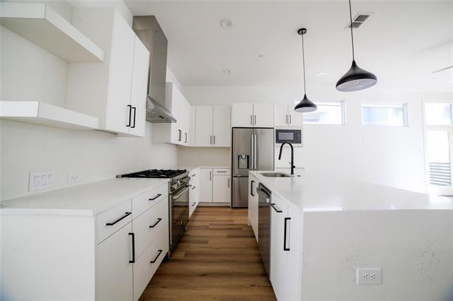 Building Photo - 3616 San Jacinto St