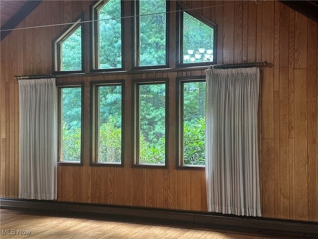 Building Photo - 10613 Sherman Rd