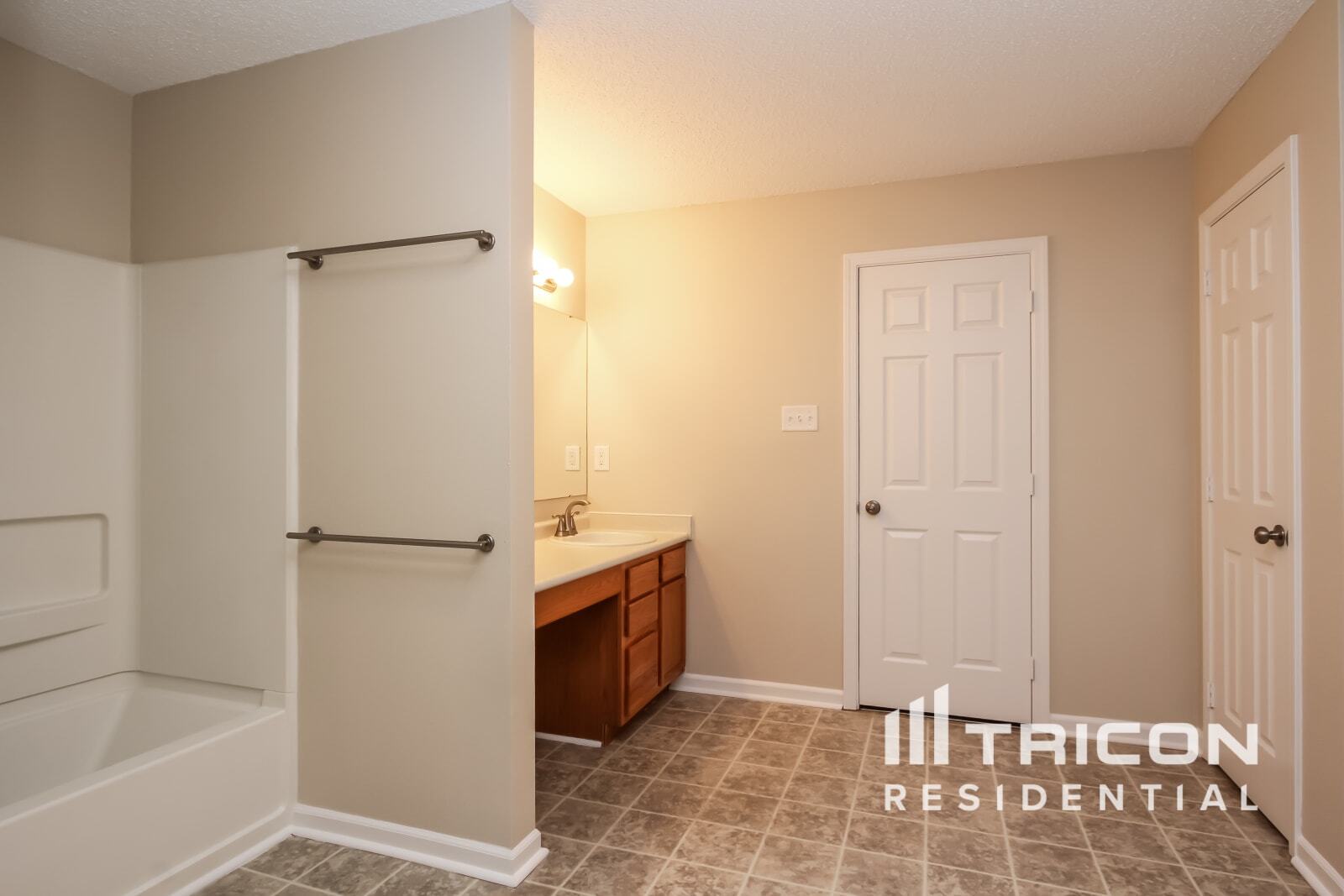 Building Photo - 8731 Ogden Dunes Dr