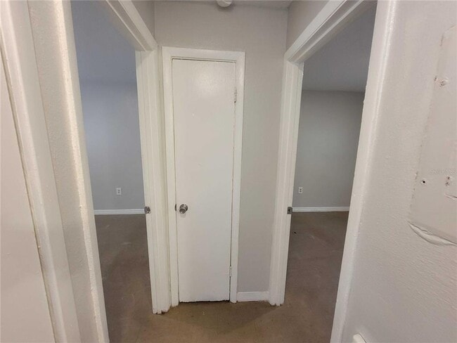 Building Photo - 402 Peters St