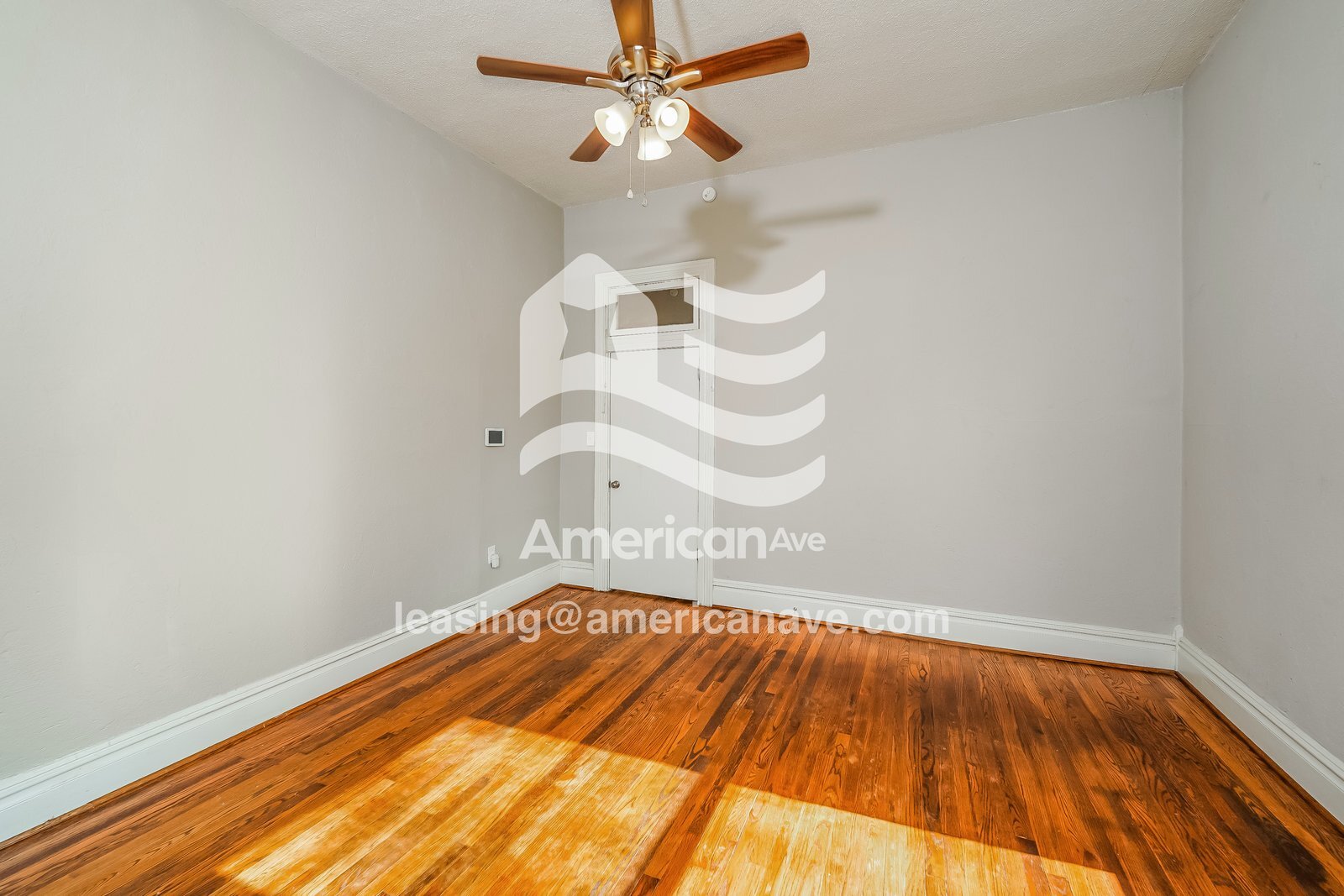 Building Photo - 7832 4th Ave S