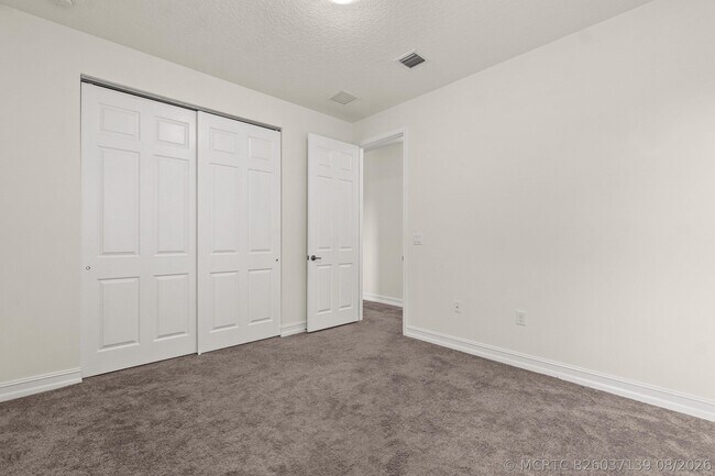 Building Photo - 14018 Gold Tigereye Trl