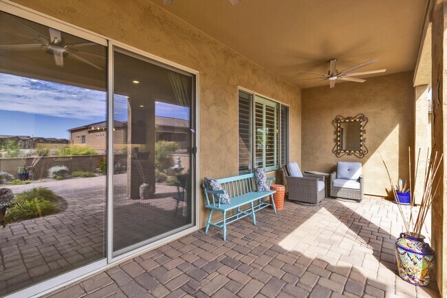 Building Photo - 30737 S Osprey Dr